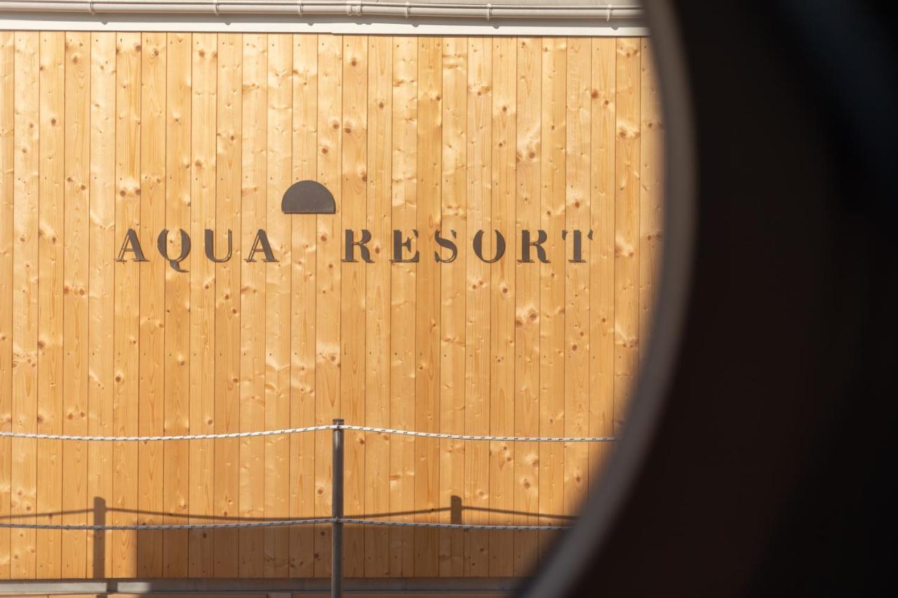 Aqua Resort Giulianova - Houseboat Experience Buitenkant foto